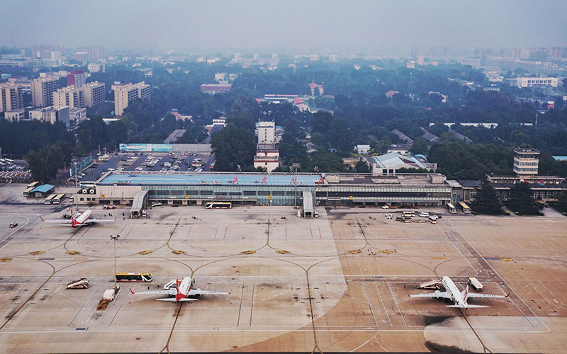 中国北京南苑机场飞行区跑道加盖工程